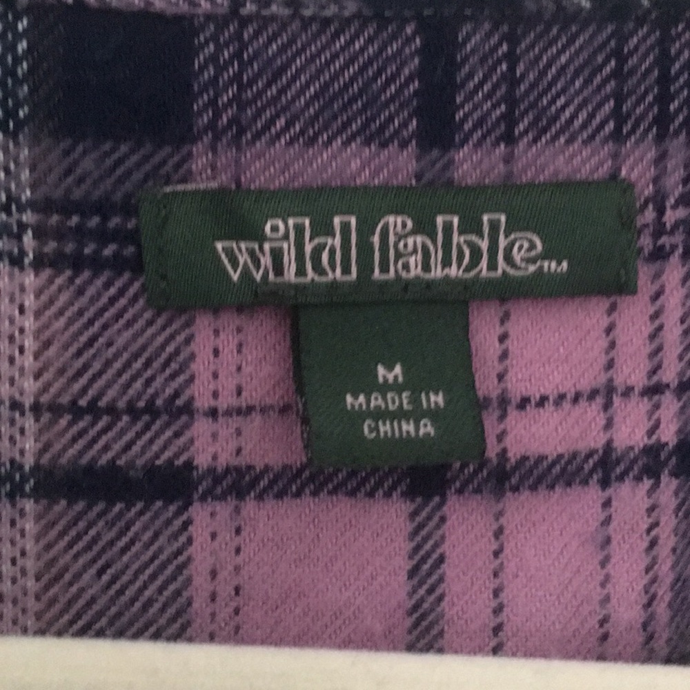 Women's Plaid Shirt - Picture 2 of 7